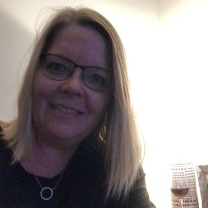 Meet your Posher, Frances